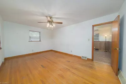 223 Hedgecock Road, High Point, NC 27265 - Photo 4