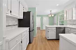 4419 Forest Walk Dr, Greensboro, NC 27455 - Photo 8