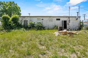 2029 E Market St, Greensboro, NC 27401 - Photo 4