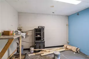 2029 E Market St, Greensboro, NC 27401 - Photo 12