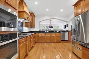 4127 Flagstick Ct, Jamestown, NC 27282 - Photo 8