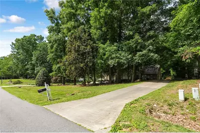 7509 Keating Drive, Oak Ridge, NC 27310 - Photo 4