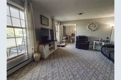 660 Shoals Road, Pinnacle, NC 27043 - Photo 8