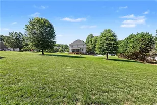 563 Garden Valley Dr, Winston-Salem, NC 27107 - Photo 28