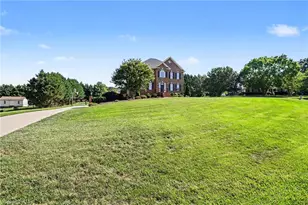 563 Garden Valley Dr, Winston-Salem, NC 27107 - Photo 30