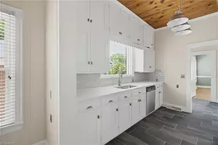 309 Hillcrest Dr, Lexington, NC 27292 - Photo 18
