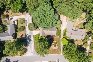 3106 Cabarrus Dr, Greensboro, NC 27407 - Photo 44