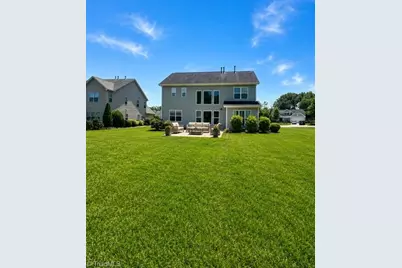 802 Sugarberry Lane, Greensboro, NC 27455 - Photo 32