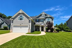 802 Sugarberry Ln, Greensboro, NC 27455 - Photo 2