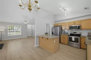 3925 Hickswood Forest Ct, High Point, NC 27265 - Photo 10