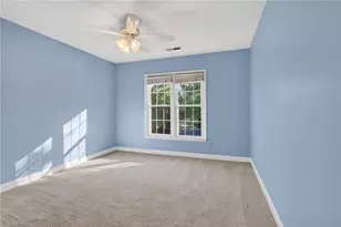 6504 Dornoch Dr, Greensboro, NC 27410 - Photo 10