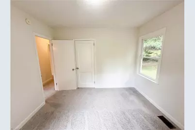 2403 Rowe Street, Greensboro, NC 27407 - Photo 10