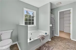 6051 Birkdale Dr, High Point, NC 27265 - Photo 22