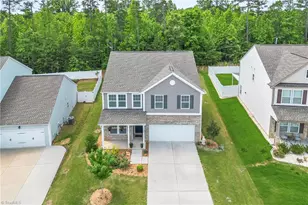 3480 Vickrey Meadow Dr, High Point, NC 27260 - Photo 4