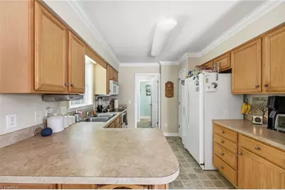 3993 Yount Court, Burlington, NC 27215 - Photo 6