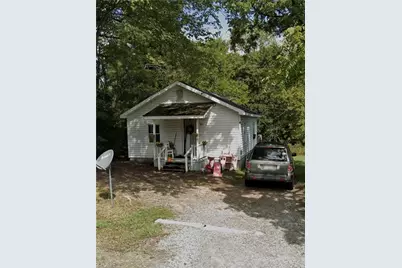 355 Foster Street, Burlington, NC 27217 - Photo 1