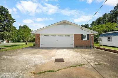 533 Rockway Drive, Lexington, NC 27295 - Photo 10