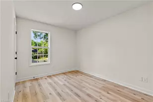 1210 Pearson St, Greensboro, NC 27406 - Photo 24