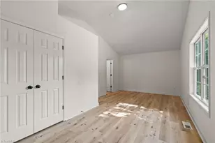 1210 Pearson St, Greensboro, NC 27406 - Photo 18