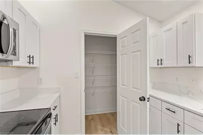 1210 Pearson Street, Greensboro, NC 27406 - Photo 14