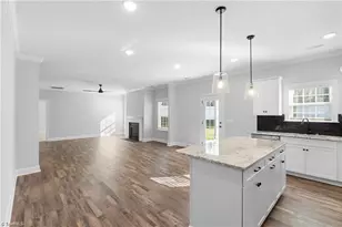 3051 Loch Dr, Winston-Salem, NC 27106 - Photo 16
