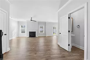 3051 Loch Dr, Winston-Salem, NC 27106 - Photo 12