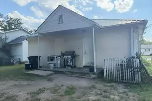 303 Aycock St, Thomasville, NC 27360 - Photo 10