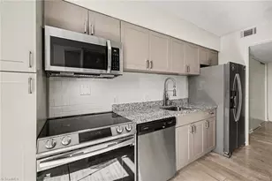 1101 N Elm St, Greensboro, NC 27401 - Photo 4