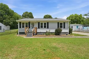 521 Graham Dr, Graham, NC 27253 - Photo 1