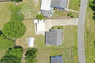 521 Graham Dr, Graham, NC 27253 - Photo 8
