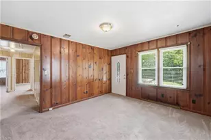521 Graham Dr, Graham, NC 27253 - Photo 10