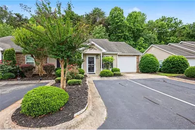 2957 Hyde Place Circle, Winston-Salem, NC 27103 - Photo 4