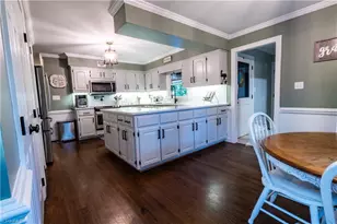 4109 Williams Dairy Rd, Greensboro, NC 27406 - Photo 12