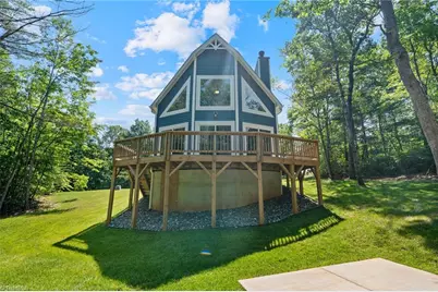 686 Sweetwater Road, Boomer, NC 28606 - Photo 2