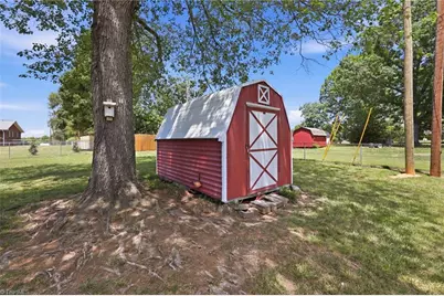 504 Sherwood Road, Reidsville, NC 27320 - Photo 36