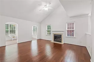 130 Heritage Hill Dr, Jamestown, NC 27282 - Photo 8