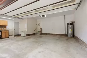 222 Shadowlawn Dr, Jamestown, NC 27282 - Photo 32