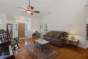 4711 Hanberry Dr, Greensboro, NC 27410 - Photo 12
