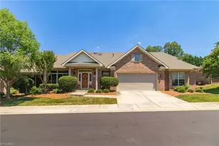 4711 Hanberry Dr, Greensboro, NC 27410 - Photo 2