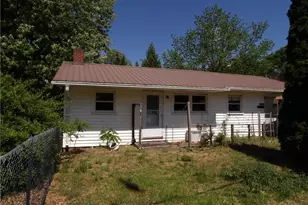 123 Deer Haven Rd, Sparta, NC 28675 - Photo 1
