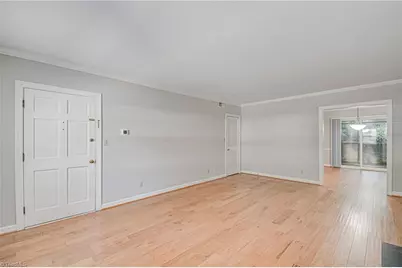341 Hanover Arms Court #B, Winston-Salem, NC 27104 - Photo 4