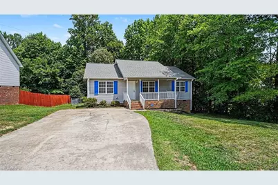 2 Leaf Ridge Court, Thomasville, NC 27360 - Photo 2