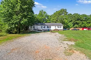 1928-1930 Durham St, Burlington, NC 27217 - Photo 2
