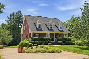106 Keswick Dr, Advance, NC 27006 - Photo 2