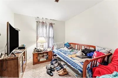 2904 Bainbridge Drive, Winston-Salem, NC 27105 - Photo 16