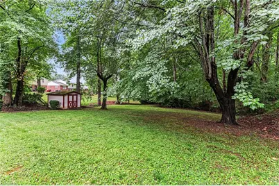 2904 Bainbridge Drive, Winston-Salem, NC 27105 - Photo 22