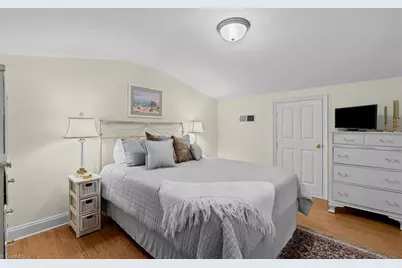 1108 Dover Road #H, Greensboro, NC 27408 - Photo 32