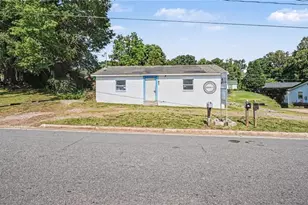 430 2nd Ave, Mayodan, NC 27027 - Photo 24