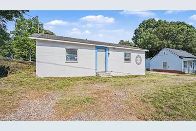 430 2nd Avenue #A, Mayodan, NC 27027 - Photo 2