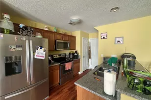 7728 Oliver Park Dr, Whitsett, NC 27377 - Photo 6